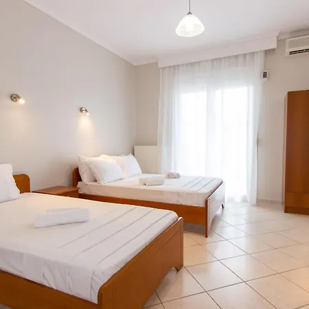 Athanasia Inn Nea Vrasna Exterior photo